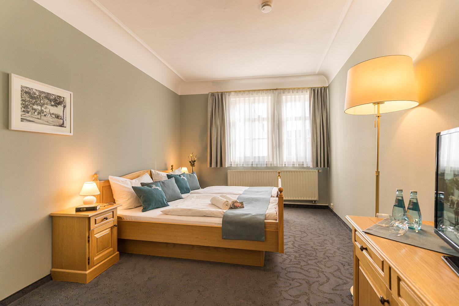 Hotel Ross Zwönitz Zewnętrze zdjęcie